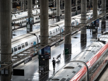 espana/madrid/20260921/atocha-recupera-normalidad-retirar-varias-personas-ajenas-ferrocarril-vias_461226