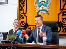 espana/andalucia/20260922/alcalde-carboneras-almeria-queda-concejales-asume-todas-competencias-ayuntamiento_461306