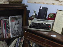 cultura/20260922/subastan-paris-casi-300-objetos-brigitte-bardot-cerca-millon-euros_461346