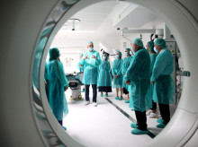 espana/comunidad-valenciana/20260923/nuevo-hospital-ascires-valenciatecnologia-avanzada-ia-equipos-multidisciplinares_461721
