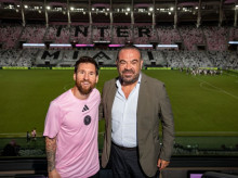 espana/baleares/20260923/afectuoso-agradecimiento-escarrer-leo-messi-encuentro-miami-gracias-siempre-genio_462107
