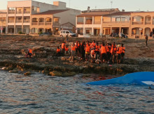 espana/baleares/20260924/alud-inmigrantes-patera-ultimas-horas-baleares_462186