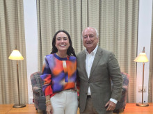 espana/comunidad-valenciana/20260925/angie-calero-presenta-casino-agricultura-libro-leonor-borbon-ortiz-analiza-retos-futura-reina_462708