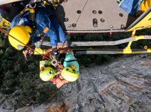 espana/comunidad-valenciana/20260928/vertiginoso-rescate-helicoptero-hombre-caida-roca-monte-valencia_463409