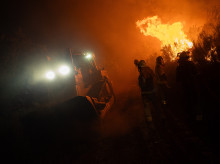 espana/galicia/20260928/incendio-obligo-activar-emergencia-calvos-randin-queda-extinguido-calcinar-518-hectareas_463446
