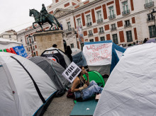 espana/madrid/20260928/acampados-sol-cuelan-concentracion-aborto-libre-protesta-vivienda_463766