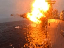 espana/defensa/20260930/misil-medio-alcance-britanico-hunde-fragata-uss-klakring-veterana-golfo-persico_464227