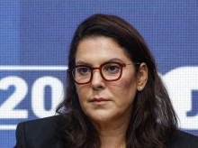 internacional/20260930/quien-fatima-mansouri-primera-mujer-recibir-encargo-mohamed-vi-formar-gobierno-marruecos_464206
