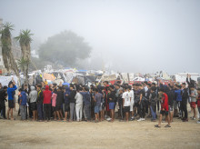 espana/20260930/cerca-centenar-menores-inmigrantes-concentran-trampolin-reclamar-entrada-centros-acogida_464530