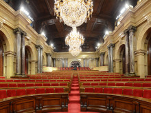 espana/cataluna/20260930/vox-abandona-pleno-antes-leyera-manifiesto-proabortista-parlament_464577