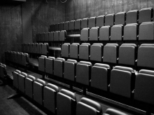 espana/cataluna/barcelona/20261005/tres-euros-butaca-teatro-barcelona-abre-puertas-manera-gratuita-menores-21-anos_465339