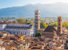 estilo-vida/viajar/20261006/fascinante-ciudad-murallas-cien-iglesias-merece-escapada-toscana_465459