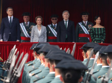 espana/andalucia/cadiz/20261004/marlaska-censurado-cadiz-publico-le-recibe-abucheos-plante-varios-guardias-civiles_465937