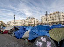 espana/20261005/asi-esta-acampada-puerta-sol-anuncio-elecciones_466110