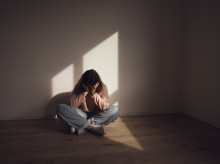espana/castilla-la-mancha/20261009/vox-apuesta-incorporar-psicologos-sescam-salud-mental-no-atiende-cartelitos_468152
