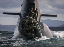 espana/defensa/20261007/espectacular-infiltracion-boinas-verdes-britanicos-desde-submarino-aleman-escocia_466886