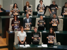 espana/madrid/capital/20261008/madrid-psoe-paran-pleno-ayuntamiento-guardan-minuto-silencio-maricarmen_467452