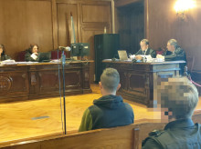 espana/galicia/20261009/gabriel-acusado-intentar-asesinar-madre-bueu-podria-ingresar-15-anos-psiquiatrico_467900