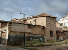 espana/castilla-y-leon/20261010/desconocida-iglesia-romanica-24-zamora-convirtio-almacen-carbon-ahora-languidece-cerrada_467964