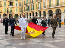 espana/baleares/20261009/palma-festeja-dia-hispanidad-acto-militar-reune-300-personas-plaza-mayor_468048