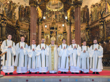 espana/cataluna/20261010/diocesis-tarrasa-ordenara-8-nuevos-sacerdotes-solo-semana_468141