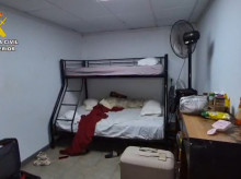 espana/baleares/20261010/cae-mafia-captaba-venezolanas-falsas-ofertas-trabajo-obligaba-prostituirse-ibiza_468349