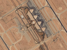 internacional/20261011/menos-12-muertos-300-heridos-ataque-aeropuerto-riad_468461