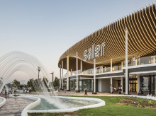 espana/comunidad-valenciana/20261011/abre-este-domingo-11-octubre-valencia-horarios-centros-comerciales-corte-ingles-mercadona-consum_468472