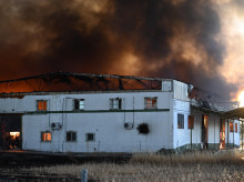 espana/la-voz-de-cordoba/provincia/20261011/incendio-palma-rio-genera-gran-humareda-lleva-recomendar-confinamiento-preventivo_468507
