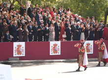 espana/20261012/mejores-fotos-espectacular-desfile-dia-hispanidad-presidido-reyes_468754