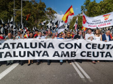 espana/cataluna/20261012/miles-catalanes-reprochan-gobierno-abandono-ceuta-durante-manifestacion-12-octubre-barcelona_468760