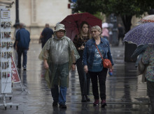 espana/andalucia/20261013/otono-irrumpe-andalucia-dana-trae-descenso-temperaturas-hasta-6-grados-lluvias_468988