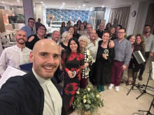 espana/andalucia/malaga/20261018/cura-fuengirola-llena-iglesia-videos-humor-anunciamos-resurreccion-no-entierro_469354