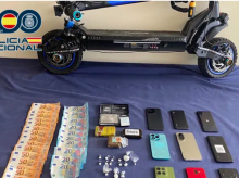 espana/galicia/20261014/policia-nacional-desmantela-punto-venta-droga-coruna_469430