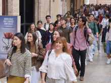 espana/comunidad-valenciana/20261014/cerca-1000-miembros-ucv-peregrinan-catedral-valencia-ano-jubilar-santo-caliz_469642