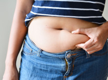salud-y-bienestar/salud/20261018/grasa-hinchazon-diastasis-explica-cambio-abdomen-menopausia_469705