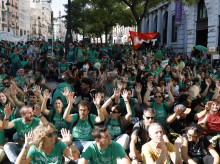 espana/madrid/20261015/cientos-profesores-claman-ante-consejeria-educacion-madrid-segundo-dia-huelga_469968