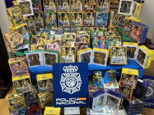 espana/galicia/20261016/ladron-caballeros-zodiaco-robo-figuras-amigo-valor-14000-euros_470301