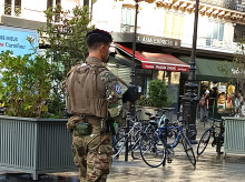 internacional/20261020/francia-desplegara-militares-sabado-calles-paris-ante-amenaza-chalecos-amarillos_471823