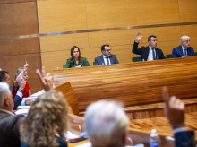 espana/comunidad-valenciana/20261020/ausencia-numero-dos-morant-permite-pp-vox-aprobar-mociones-contra-ley-nietos-favor-ceuta-melilla_471878