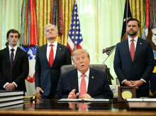 internacional/20261020/trump-arremete-nuevo-contra-politica-inmigracion-espana-mal-ejemplo_471944