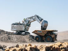 economia/20261022/dos-nuevos-contratos-impulsan-acs-mongolia-cobre-oro-gestion-activos-mineros_472744