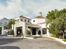 estilo-vida/viajar/20261025/marbella-rinde-homenaje-leyendas-forjaron-mito-busca-segunda-edad-oro_472775