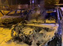 espana/madrid/20261023/incendio-leganes-calzina-cinco-coches-aparcamiento-madrugada_472893