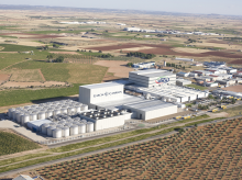 espana/castilla-la-mancha/20261023/garcia-carrion-acuerda-subida-salarial-junto-fetico-ccoo-niega-firmarla-calificandola-paripe_473071