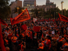 espana/cataluna/20261024/disturbios-barcelona-entre-grupo-antisistemas-policia-emulando-francia_473500