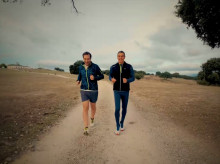 espana/20261025/sanchez-graba-corriendo-carlos-cuerpo-llevamos-ocho-buen-ritmo-ademas_473574