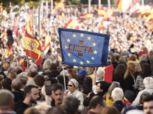 espana/20261025/miles-ceuties-exigen-seguridad-libertad-futuro-arropados-multitud-madrid_473607