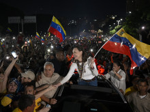 internacional/20261027/maria-corina-machado-regresa-sede-partido-caracas-sostiene-primera-reunion-regreso_474596