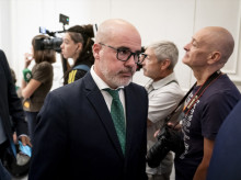 espana/madrid/20261026/reaccion-partidos-madrilenos-dimision-delegado-gobierno-directo_473780